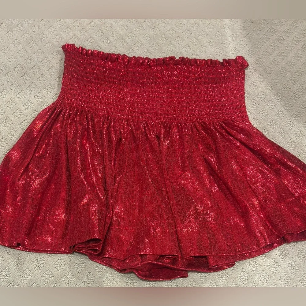 Queen of Sparkles Red metallic skirt size medium - Picture 2 of 3